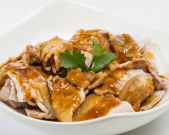 Sliced Pork with Garlic Sauce 蒜泥白肉